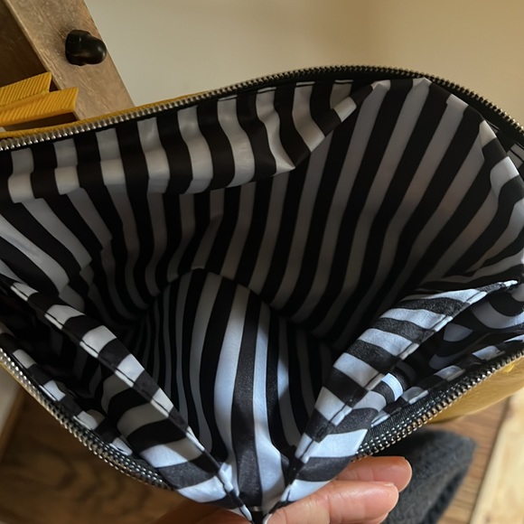 NWT Marc Tetro Dachshund Yellow Purse with matching hat - Picture 8 of 8